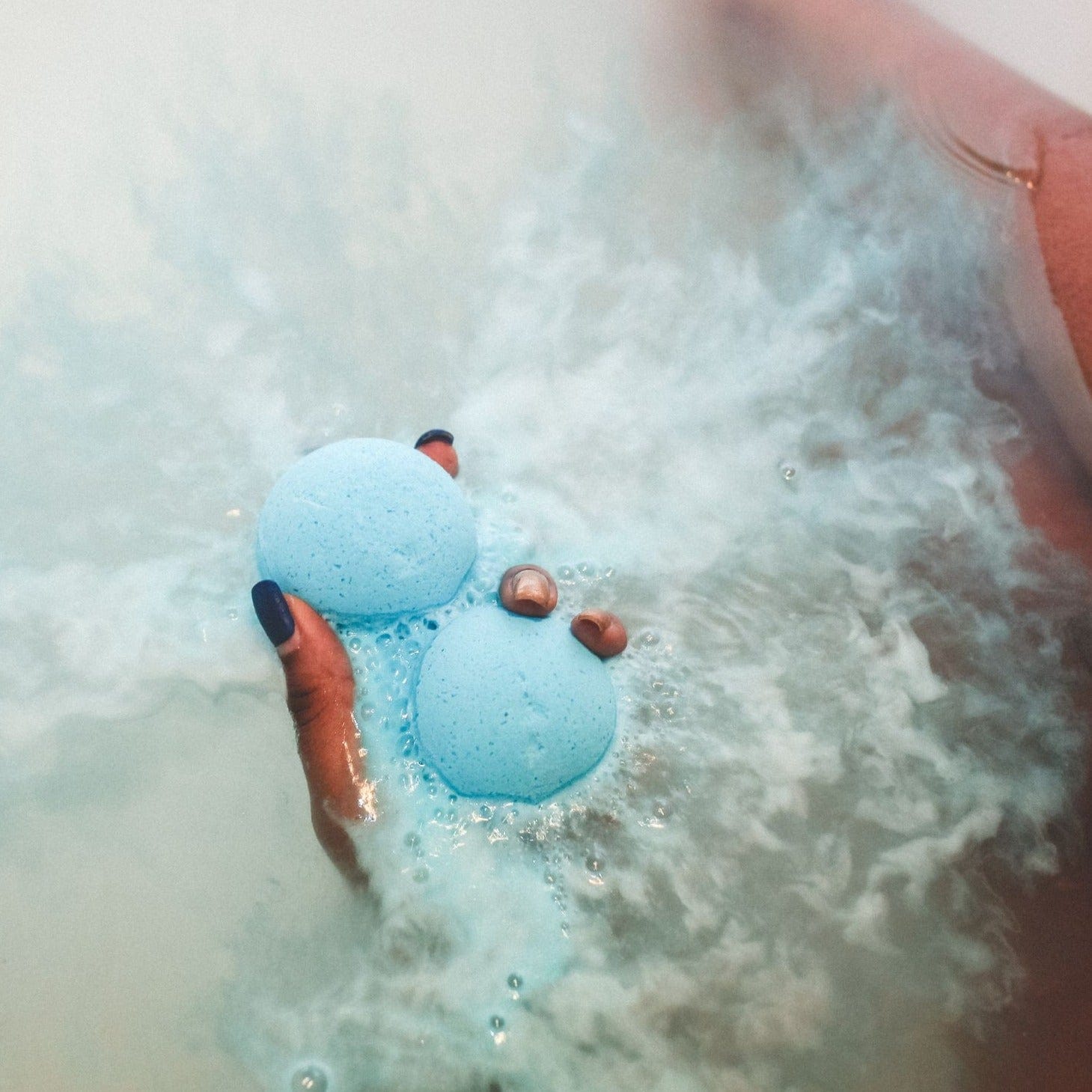 Relax 1:1 CBD & Delta 9 THC Bath Bomb - Image 4